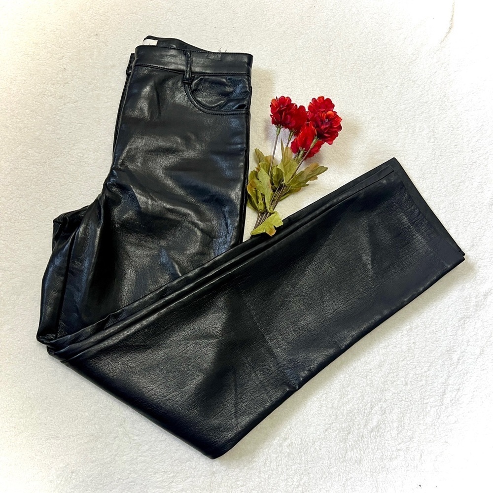 Wilfred Aritzia The Melina Vegan Leather Straight Leg Pants - Size 4 (27")